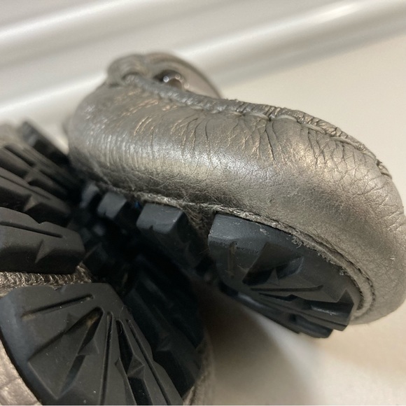 Coach Silver Leather Arlene Driving Moccasin - Picture 12 of 16